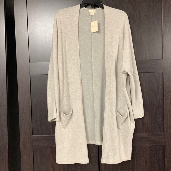 Cardigan OSFA NWT - Picture 1 of 4